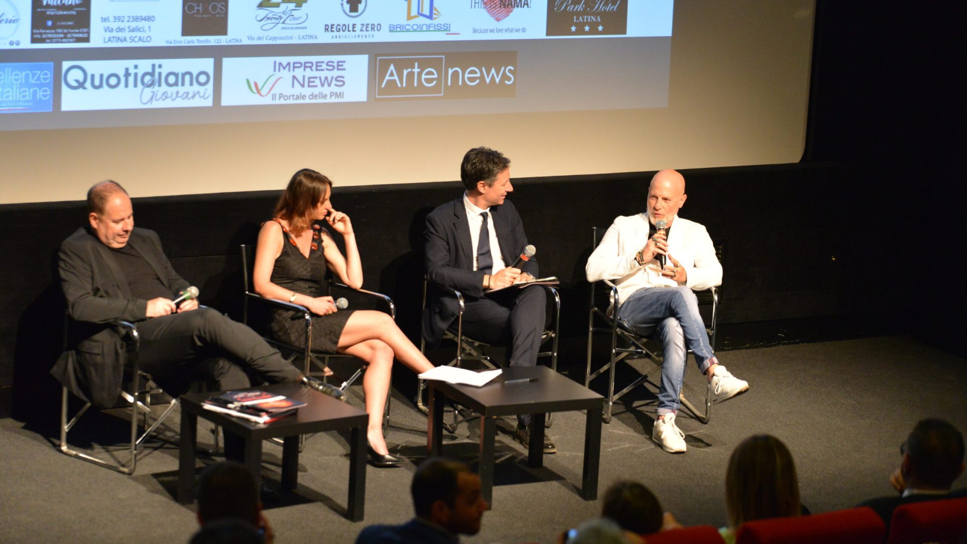 ROMANZO DI UN MOSTRO (262)